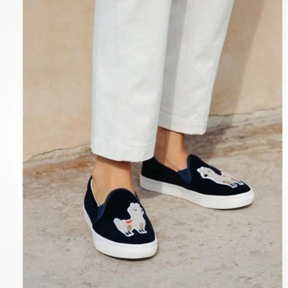Soludos Velvet Llama Round Toe Slip On Sneakers‎ Navy Blue Women's Size US 8.5